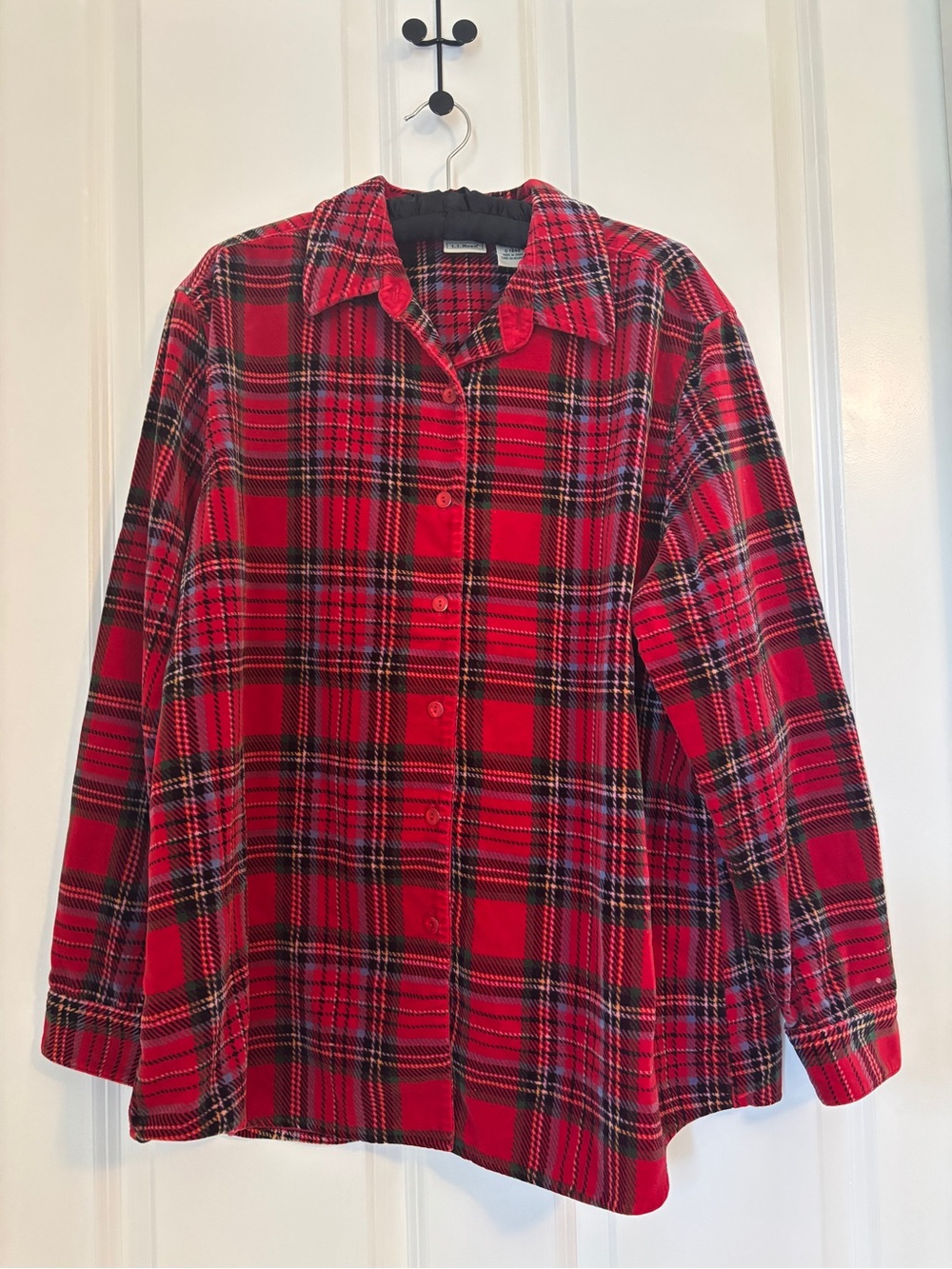 L.L. Bean - Women’s Red Velvet Plaid Button-Front Women's Jacket. Size L. Cotton